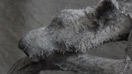 Художница создает реалистичные скульптуры животных из льна
